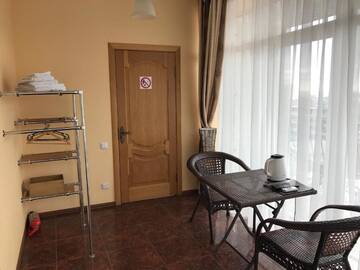 Полулюкс с балконом в Гостинице Бутик Отель на Тимирязева