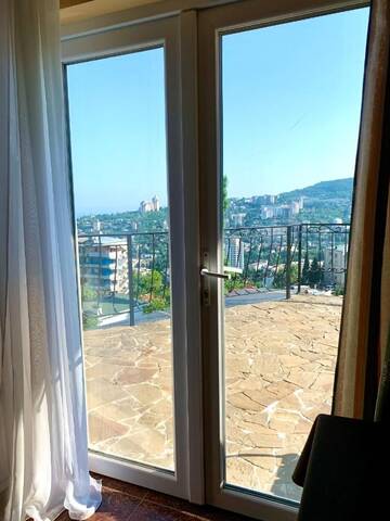 Полулюкс с террасой в Гостинице Бутик Отель на Тимирязева